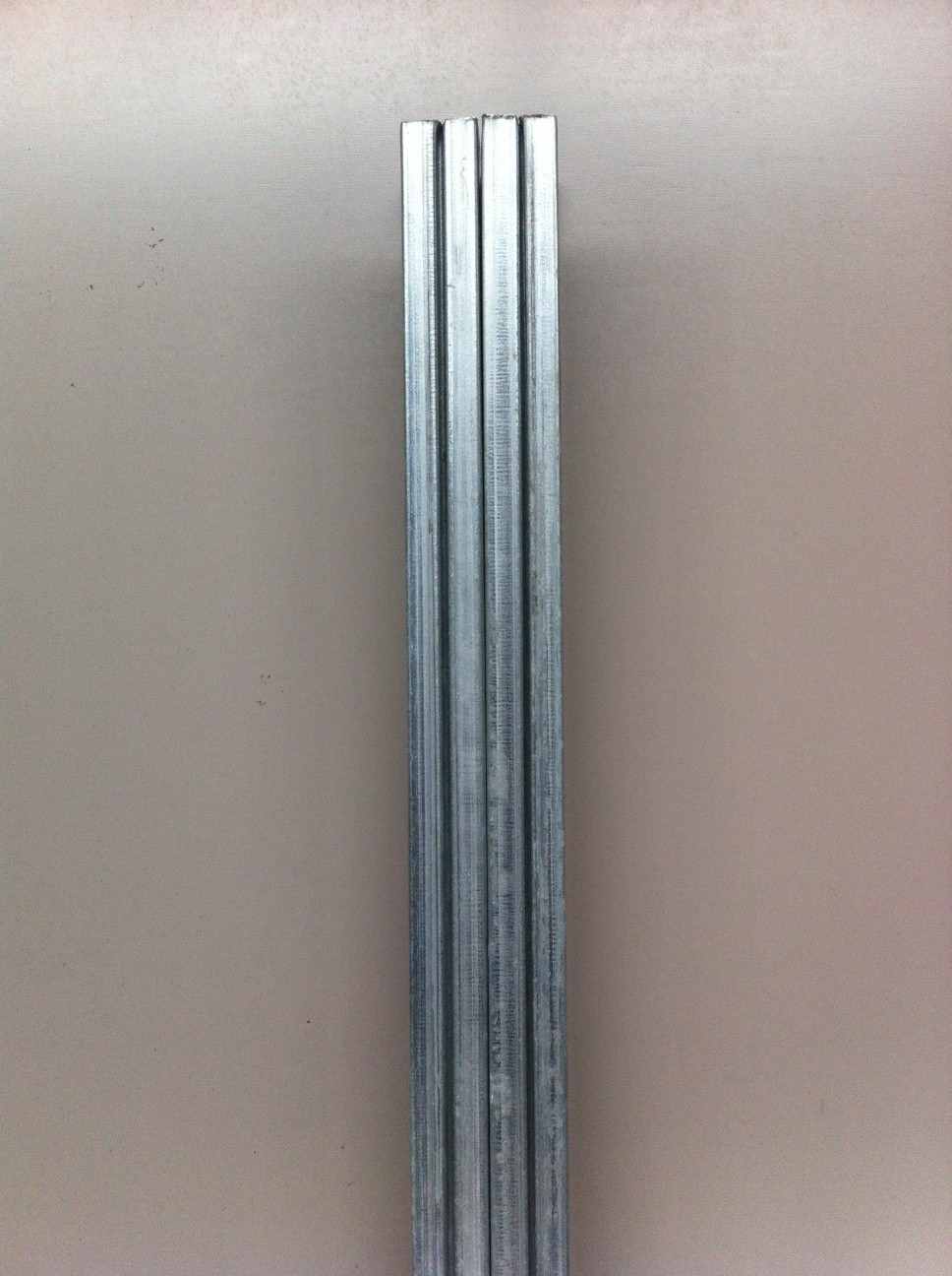 Stalen JB Metallic Paal vooraanzicht